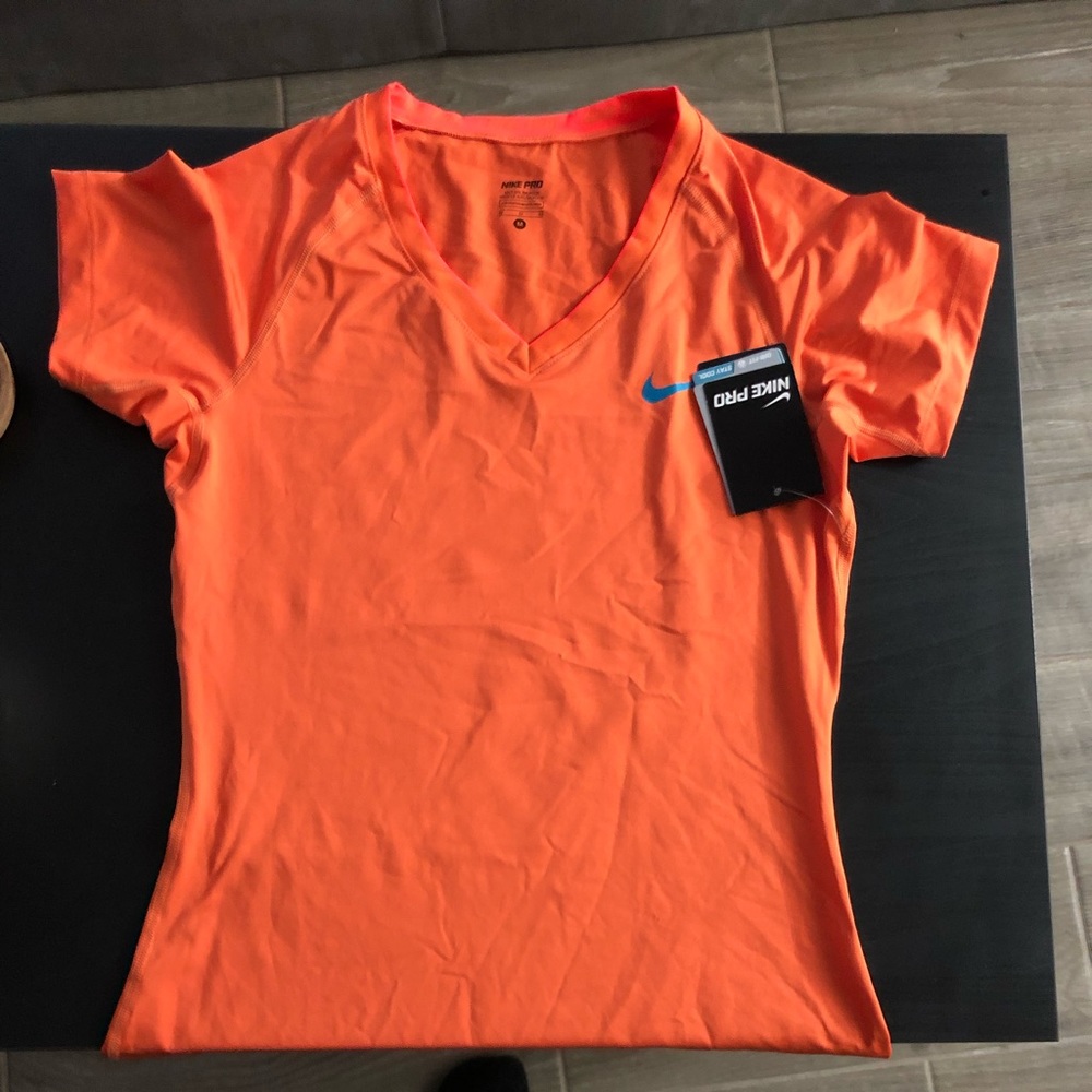 Nike dri fit tee